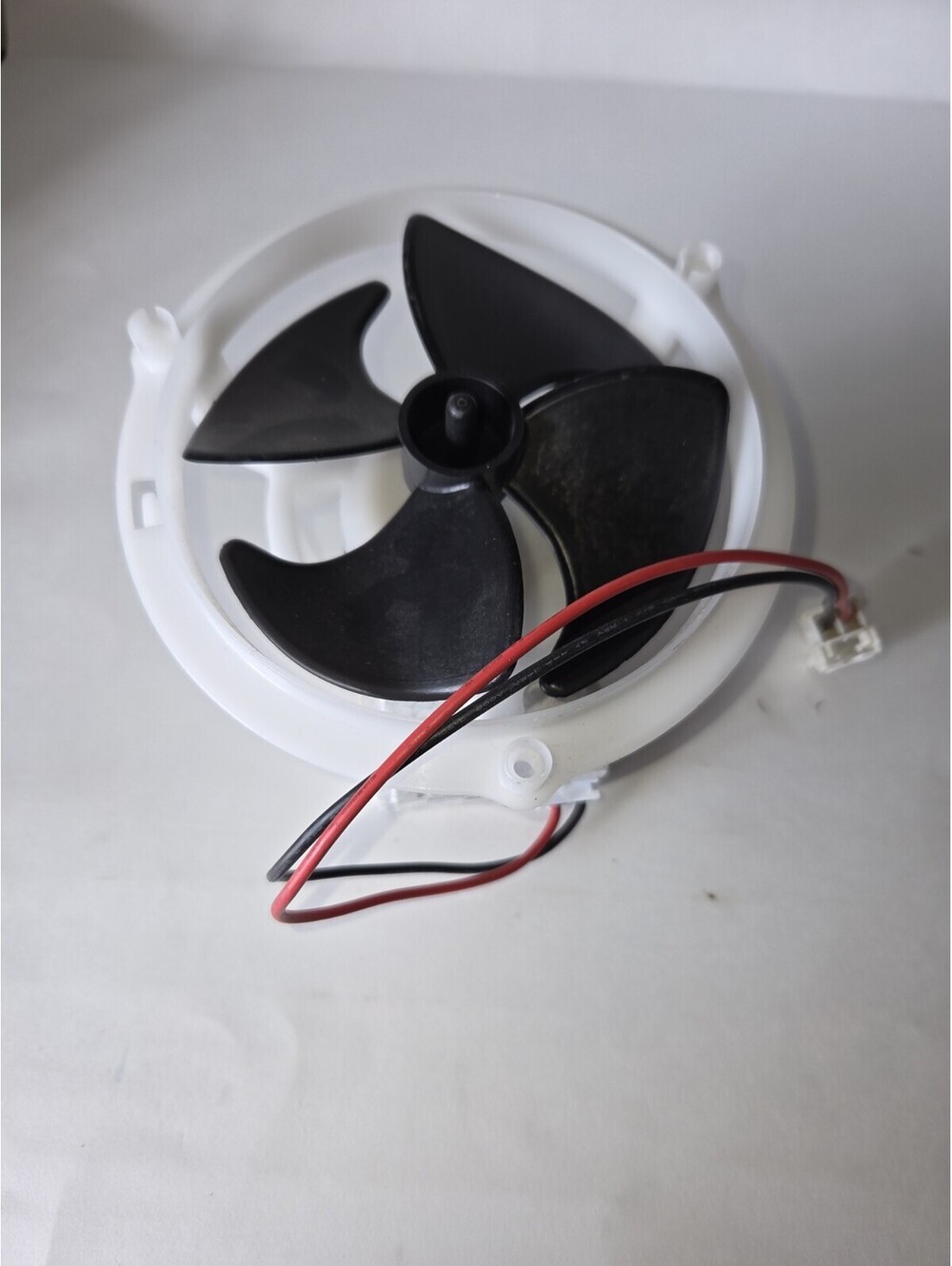 Frigidaire Refrigerator Freezer Evaporator Fan A18234401 SF3